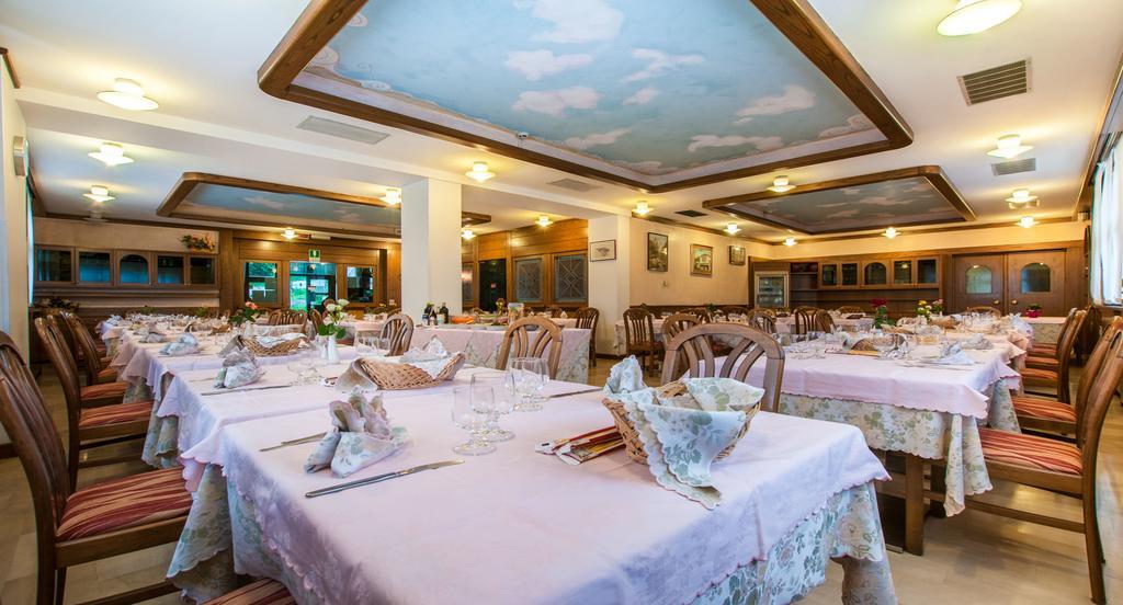 Albergo Sayonara Comano Terme Εξωτερικό φωτογραφία