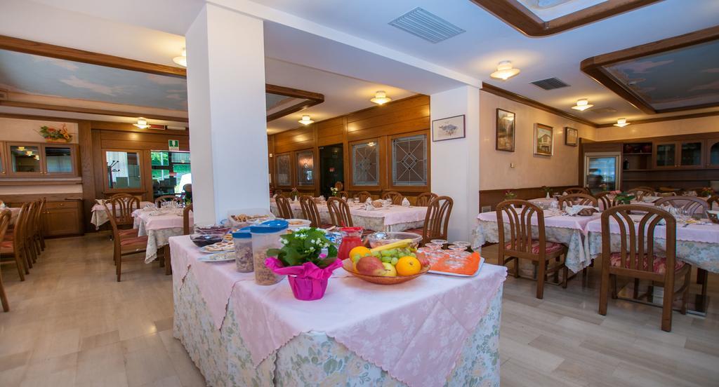 Albergo Sayonara Comano Terme Εξωτερικό φωτογραφία