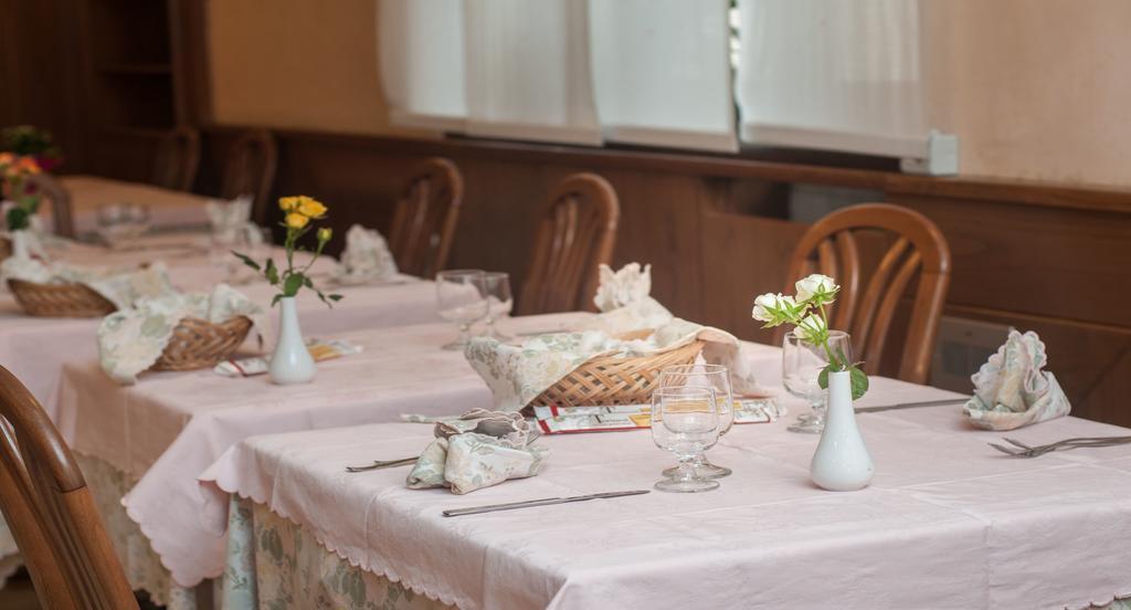 Albergo Sayonara Comano Terme Εξωτερικό φωτογραφία