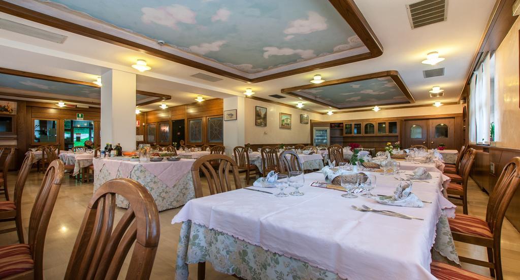 Albergo Sayonara Comano Terme Εξωτερικό φωτογραφία