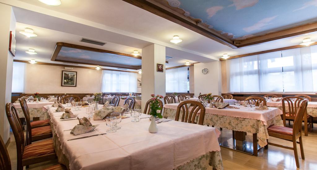Albergo Sayonara Comano Terme Εξωτερικό φωτογραφία